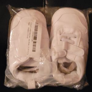 CLOUCKY Unisex Baby Boys Girls White Sneaker Soft